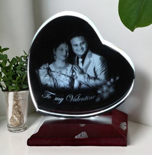 Personalized Heart Shape 3D Crystal Photo Gift for Birthday Anniversary Couples  90*100*20mm With LED Base HEARTSLY